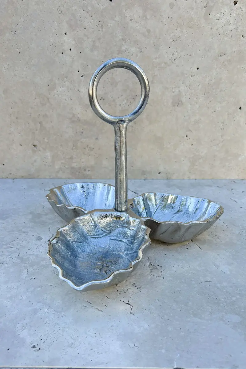 Soporte Plateado Con Tres Cuencos