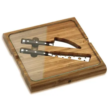 TABLA DEGUSTACION DE QUESOS CON DOS CUCHILLOS