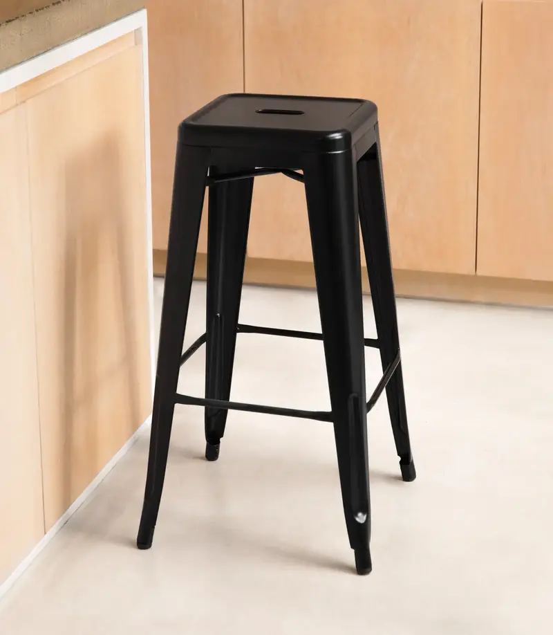 Taburete Alto de Metal Tolik