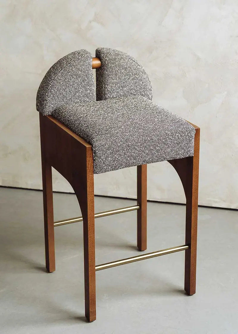 Taburete de madera estampado