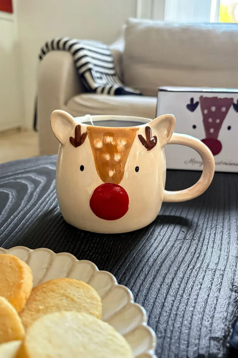 Taza Con Diseño De Reno Navidad