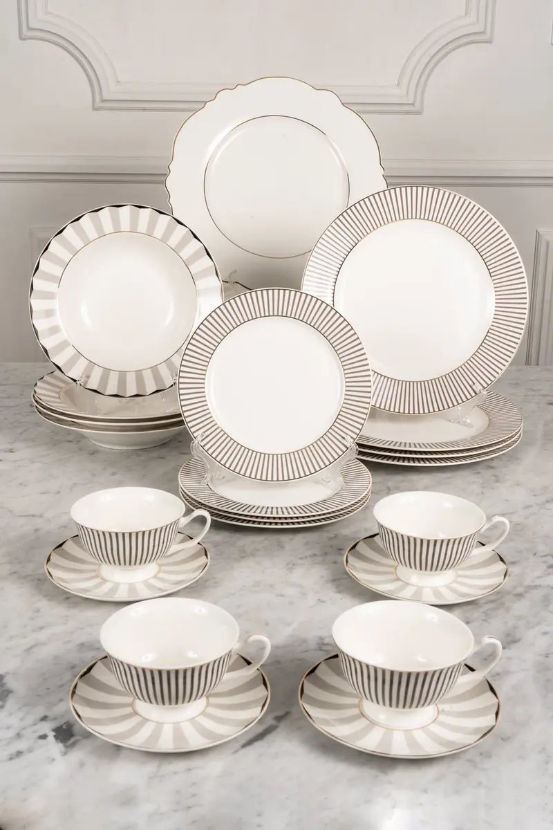 Vajilla Blanca Y Gris Con Tazas Y Bajoplatos 4 Personas