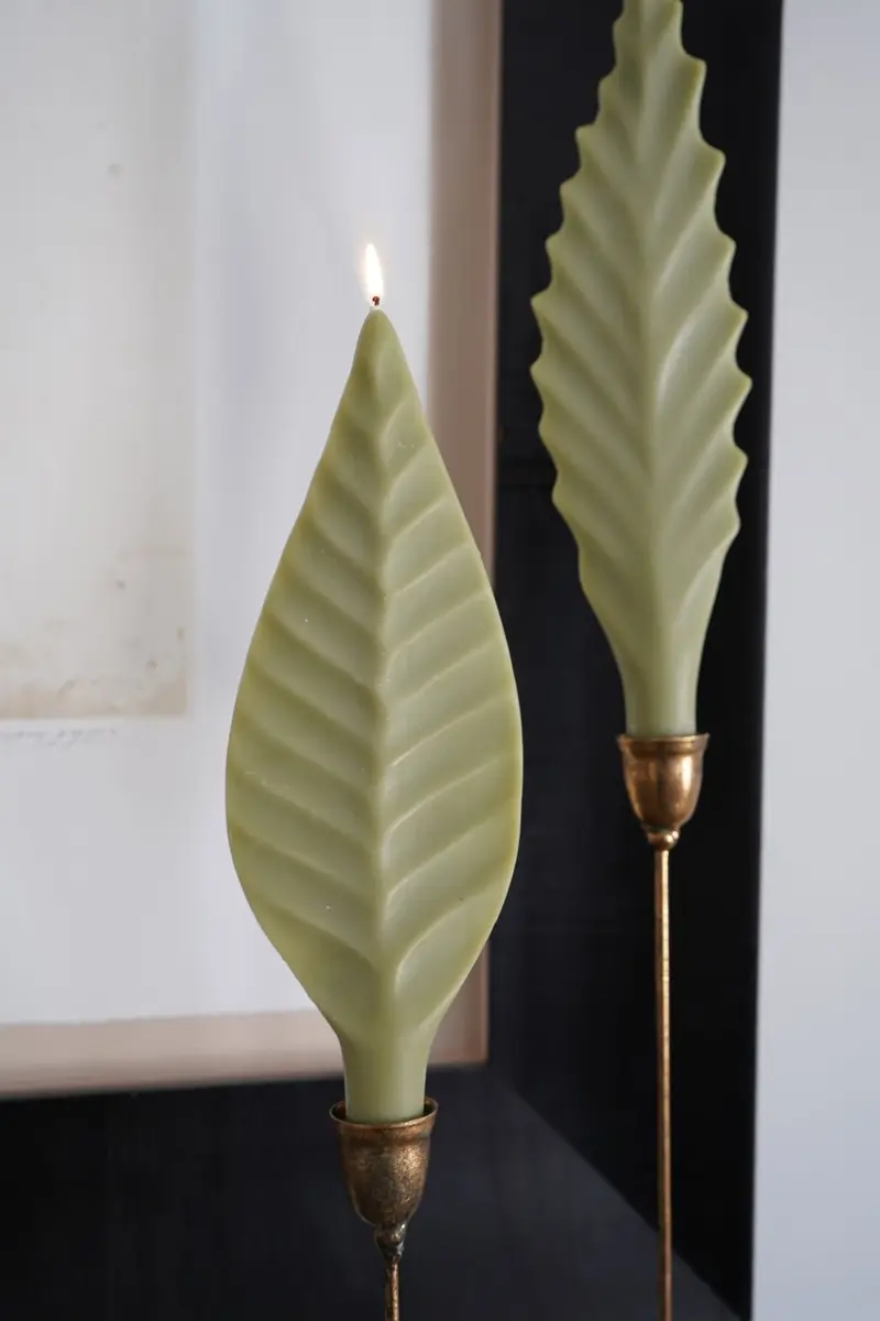 Vela Con Diseño De Hoja Verde