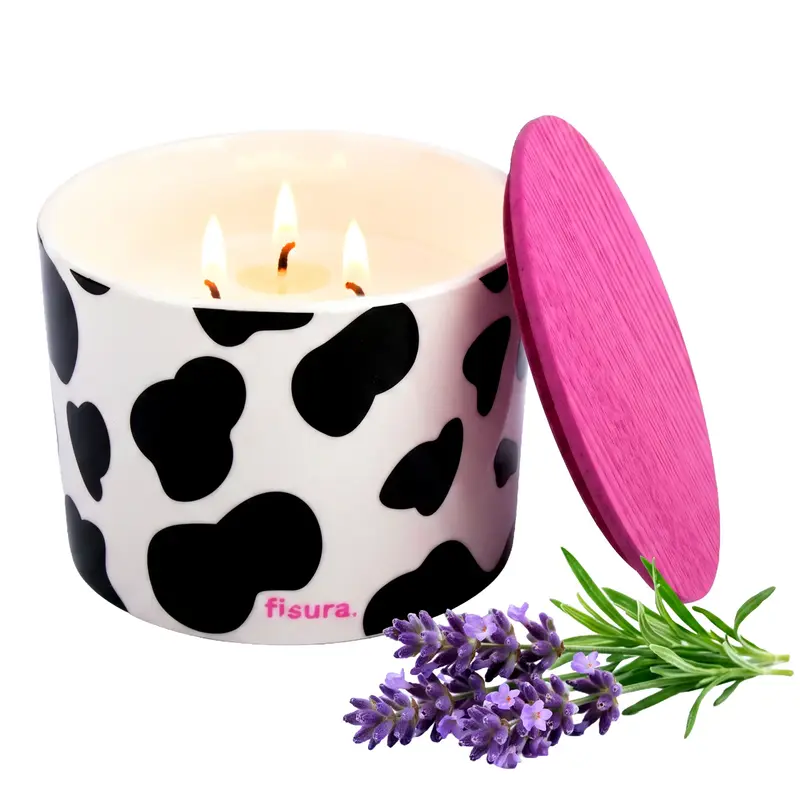 Vela de cerámica con tapa “Vaca” – lavanda