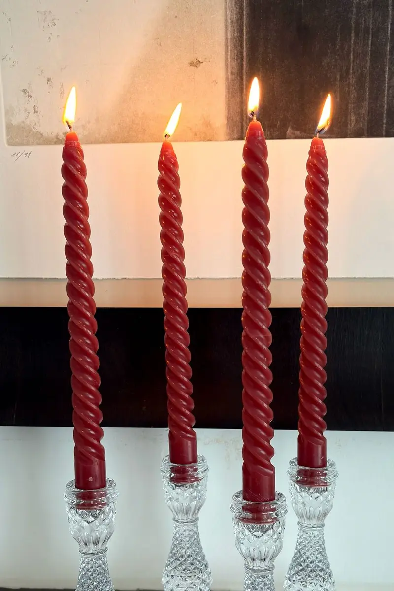 Velas Con Diseño En Espiral Granates