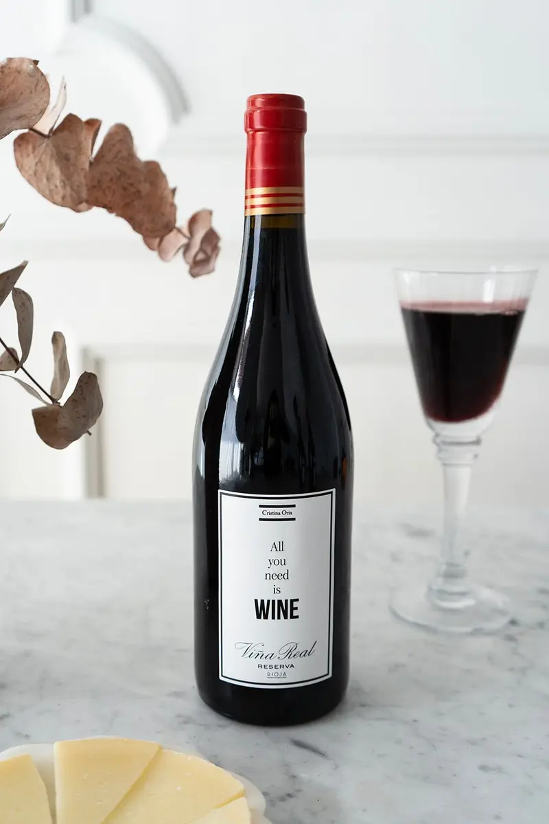 Viña Real Reserva "All You Need Is Wine"